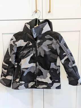 Urban Republic Black & Gray Camo - Lined Toddler Jacket